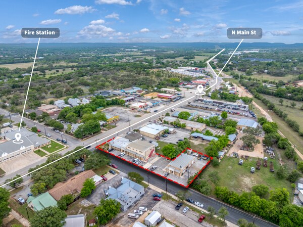 Primary Photo Of 801 N Main St, Boerne Freestanding For Sale