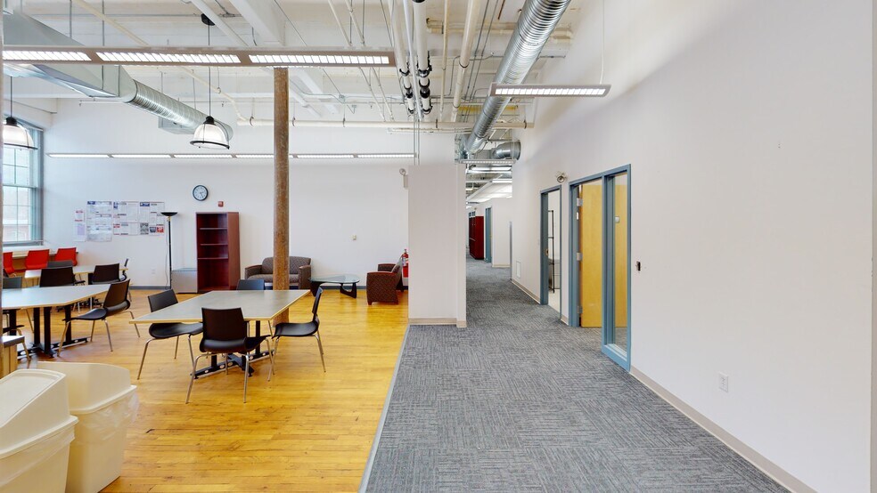 More Photos Of 10 Water St, Waterville Apartments For Lease