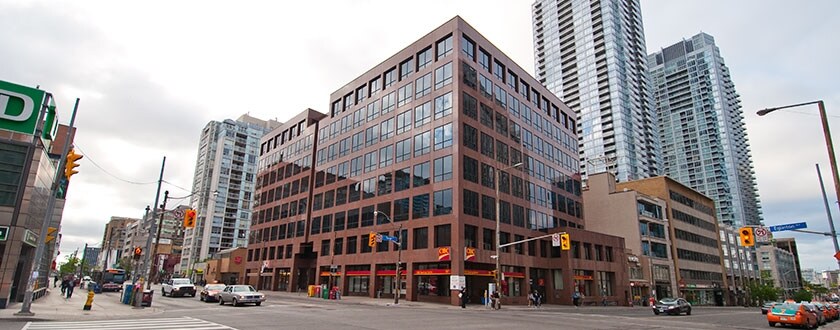 More Photos Of 1 Eglinton Ave E, Toronto Office For Lease