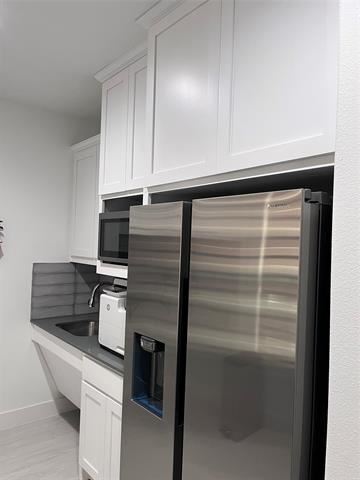 More Photos Of 2681 MacArthur Blvd, Lewisville Medical For Sale