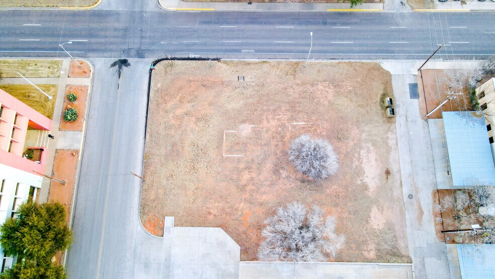 More Photos Of 701 Loraine st, Midland Land For Sale