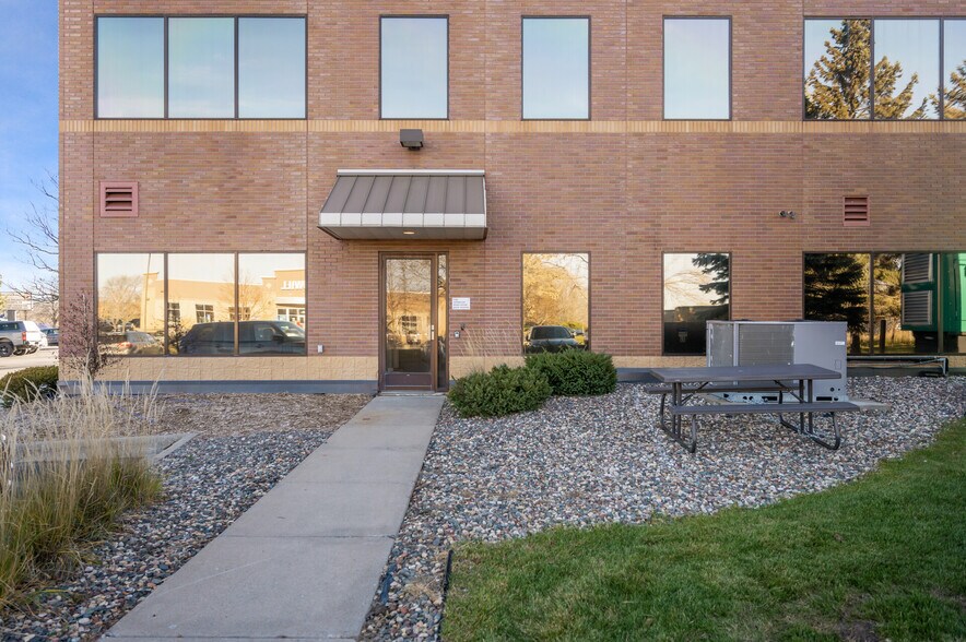 More Photos Of 13601 80th Cir N, Maple Grove Medical For Lease