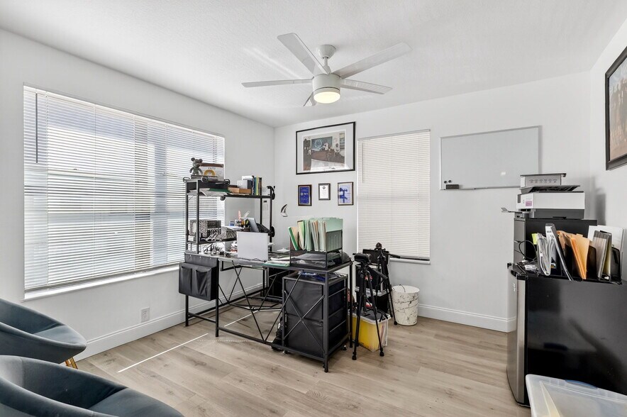 More Photos Of 129 N 5th St, Fort Pierce Storefront Retail Residential For Lease