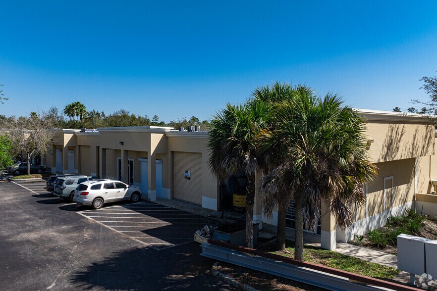 More Photos Of 3888 Mannix Dr, Naples Light Manufacturing For Lease