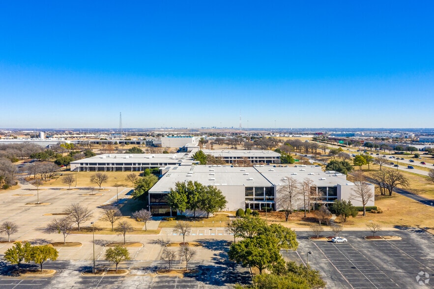 More Photos Of 2501 S State Highway 121 Bus, Lewisville Industrial For Lease