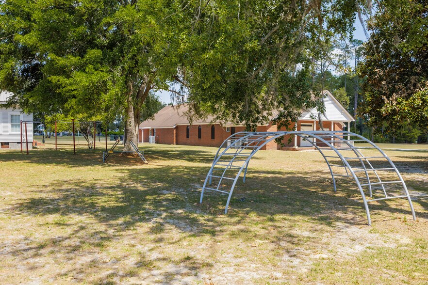 Primary Photo Of 37 E Main St, Lakeland Flex For Sale