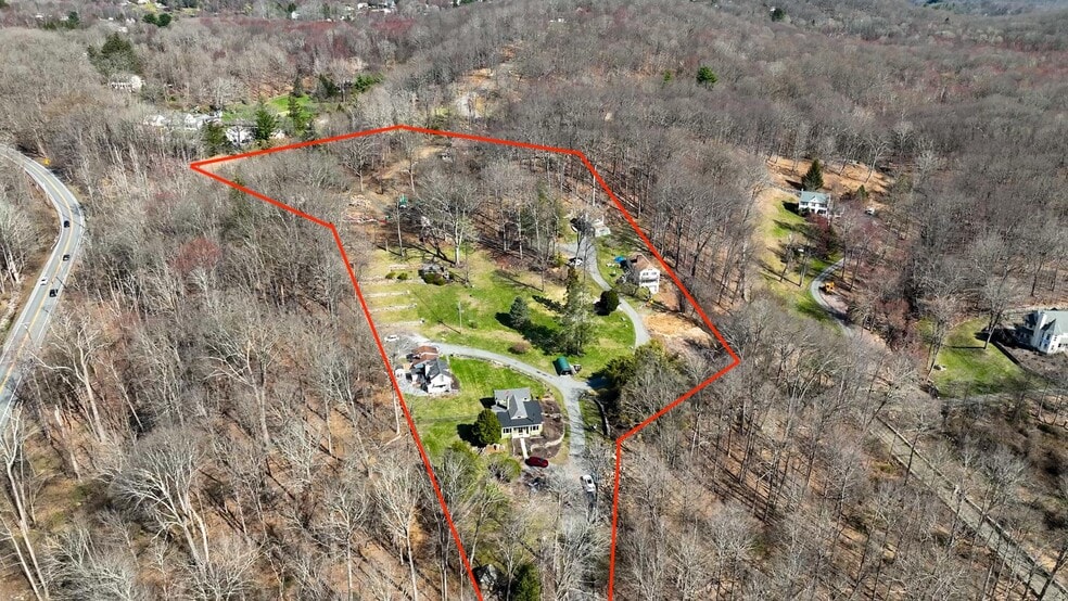 More Photos Of 292 Croton Falls Rd, Mahopac Multifamily For Sale