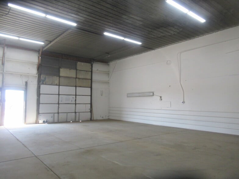 More Photos Of 506 O St, Greeley Warehouse For Lease