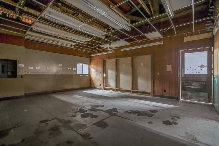 More Photos Of 1020 H St, Modesto General Retail For Sale