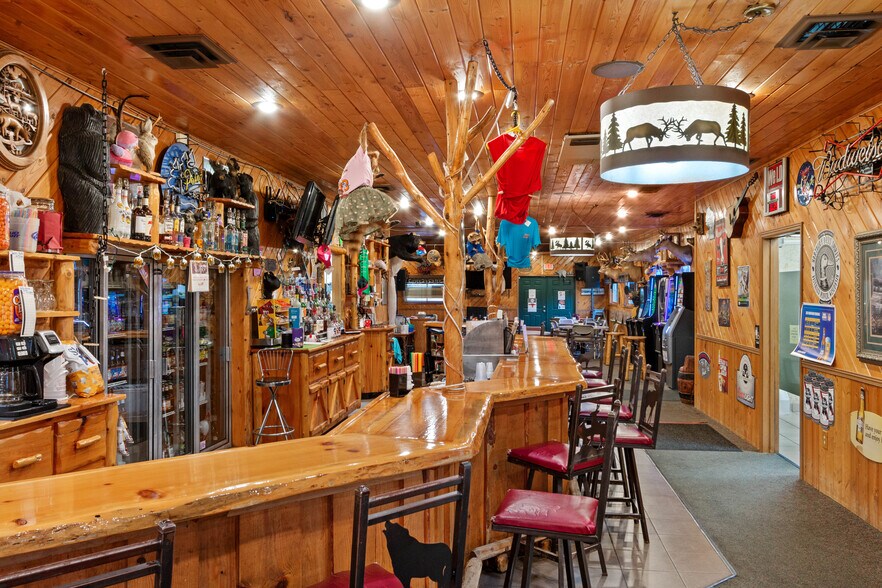 More Photos Of 784 State Highway 73 S, Nekoosa Restaurant For Sale