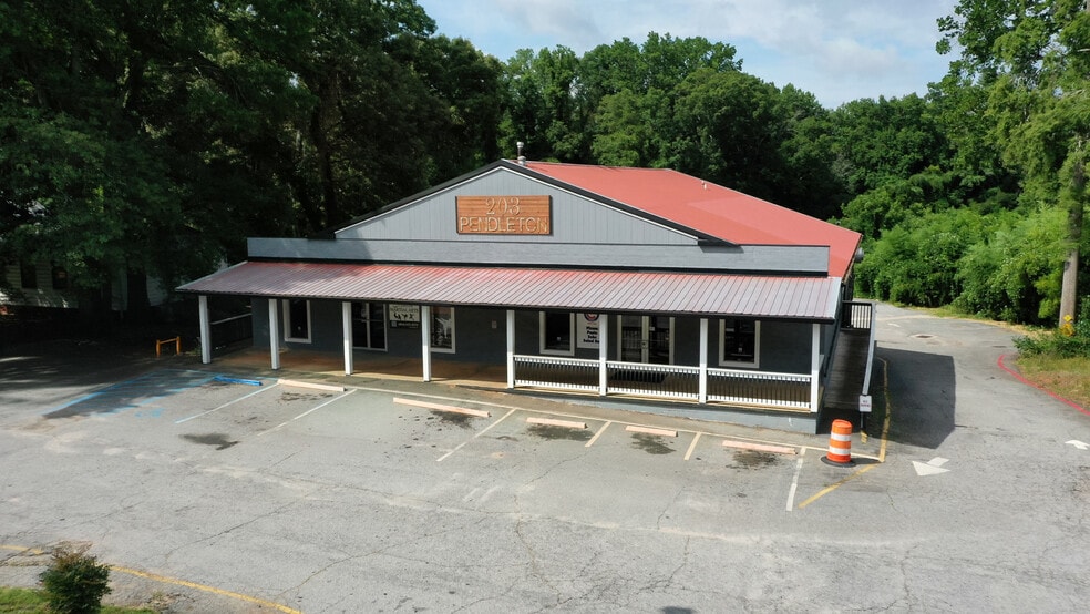 Primary Photo Of 203 Pendleton Rd, Clemson Freestanding For Sale