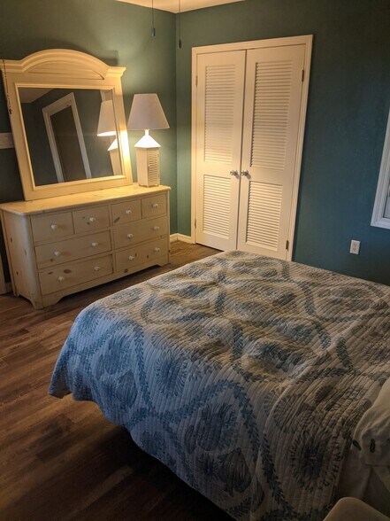 More Photos Of 110 Freesia Street, Everglades City Apartments For Sale