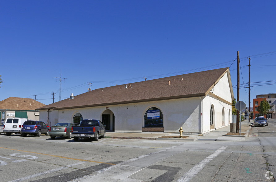 Primary Photo Of 7600 Eigleberry St, Gilroy Storefront For Lease