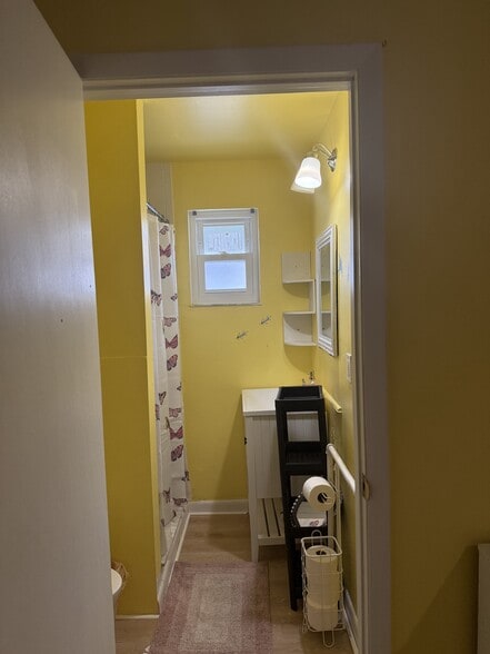 More Photos Of 322 Regal Park Dr, Valrico Specialty For Sale