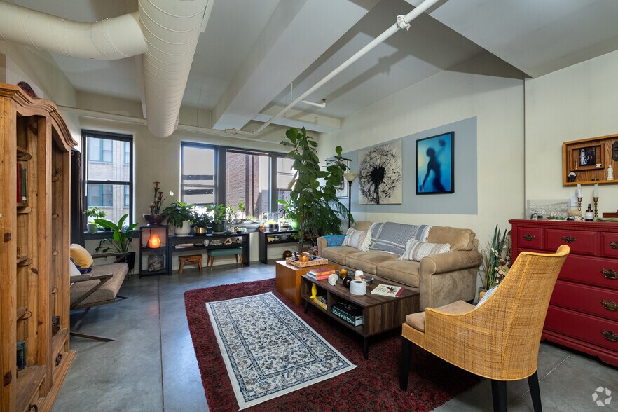 More Photos Of 915 Olive St, Saint Louis Apartments For Sale