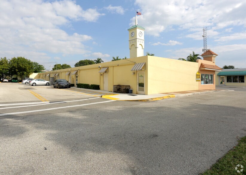 More Photos Of 101-161 NE 2nd Ave, Deerfield Beach Unknown For Lease