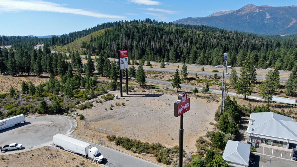 More Photos Of 2064 Black Butte Dr, Weed Land For Sale