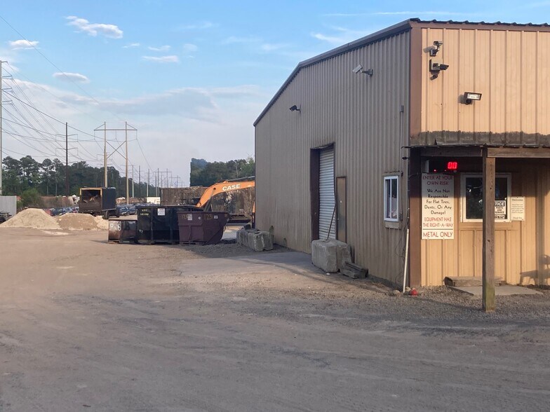 More Photos Of 230 Royle Rd, Ladson Auto Salvage Facility For Sale