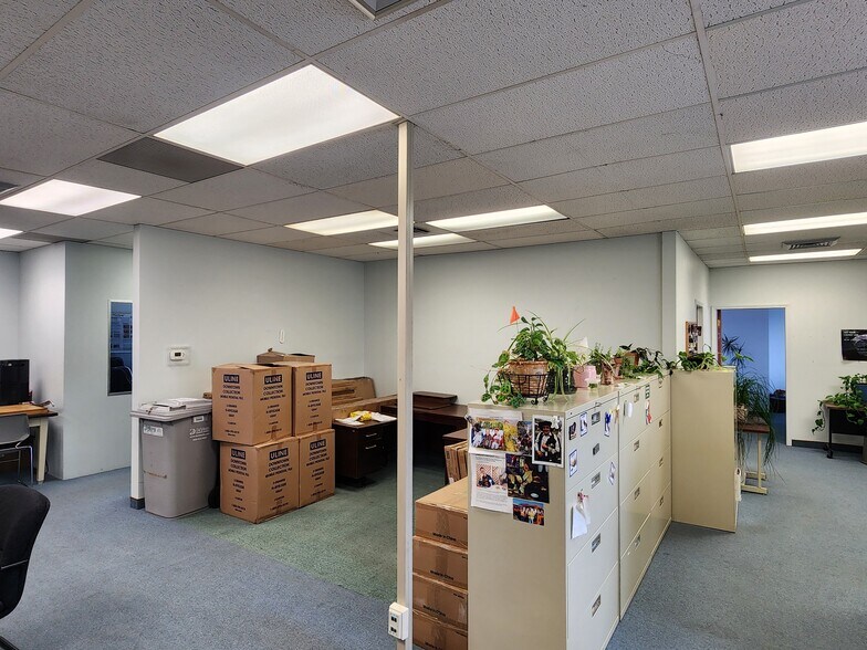 More Photos Of 720 6th St, Clarkston Medical For Sale