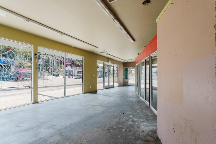 More Photos Of 3615 W Beverly Blvd, Los Angeles Freestanding For Lease