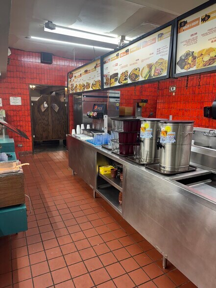 More Photos Of 1201 S Meridian Ave, Oklahoma City Restaurant For Sale