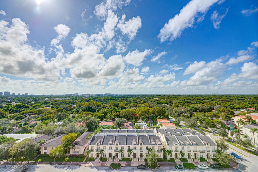 More Photos Of 550 Biltmore Way, Coral Gables Office For Lease