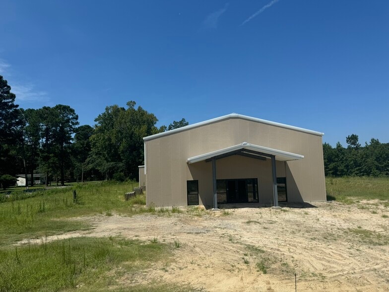 More Photos Of 2350 Cooper Store rd, Moncks Corner Specialty For Sale