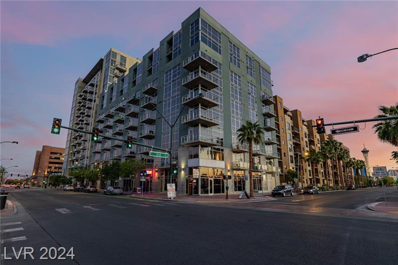 More Photos Of 353 E Bonneville Ave, Las Vegas Multifamily For Sale