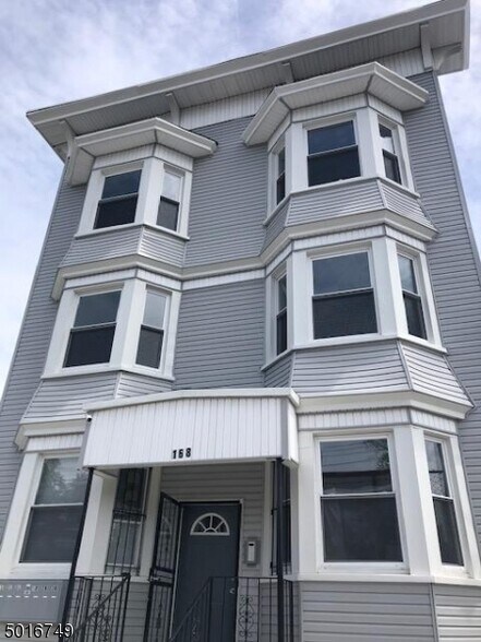 More Photos Of 168 Sherman Ave, Newark Apartments For Sale