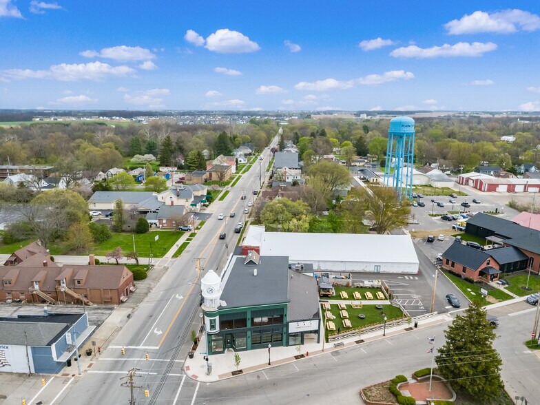 More Photos Of 235 S Jefferson Ave, Plain City Mixed Retail For Sale