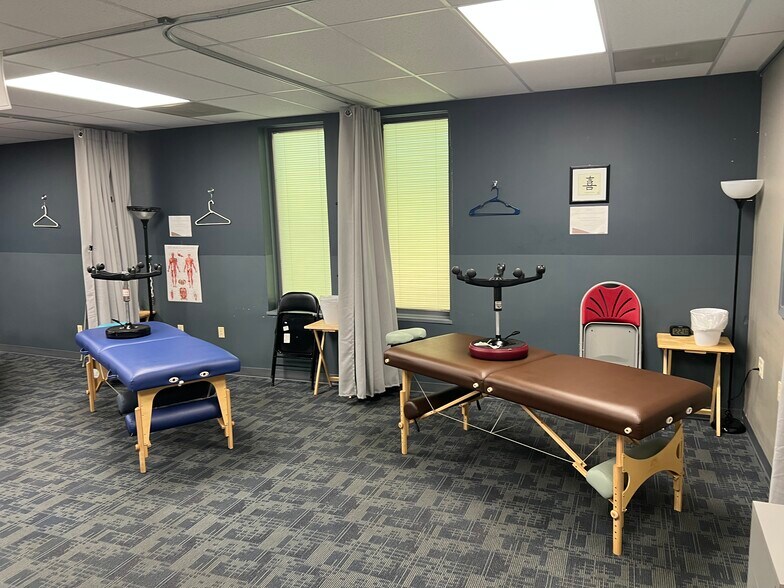 More Photos Of 14 Computer Dr W, Colonie Office For Lease