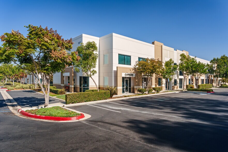 More Photos Of 3137 Tiger Run Ct, Carlsbad Research And Development For Lease