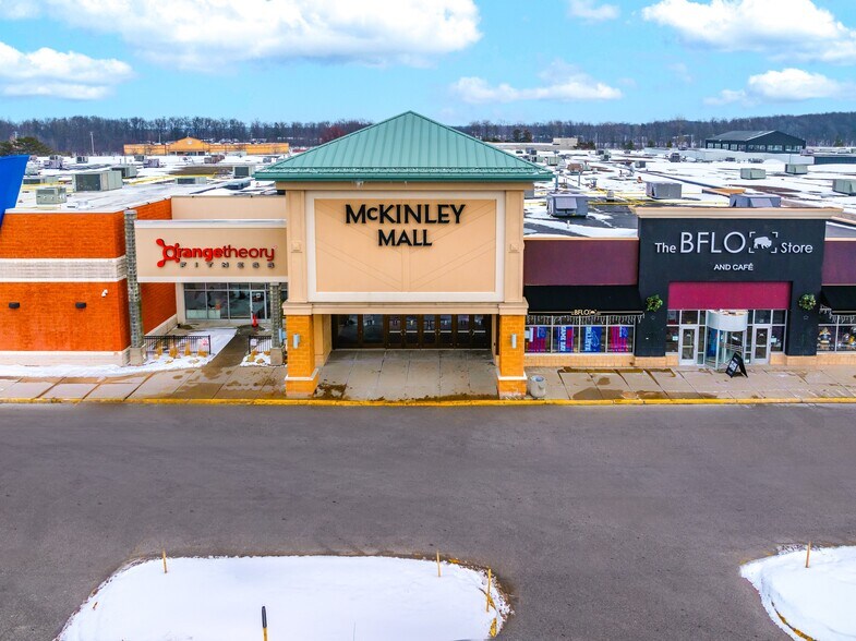 Primary Photo Of 3701 McKinley Pky, Buffalo Freestanding For Lease