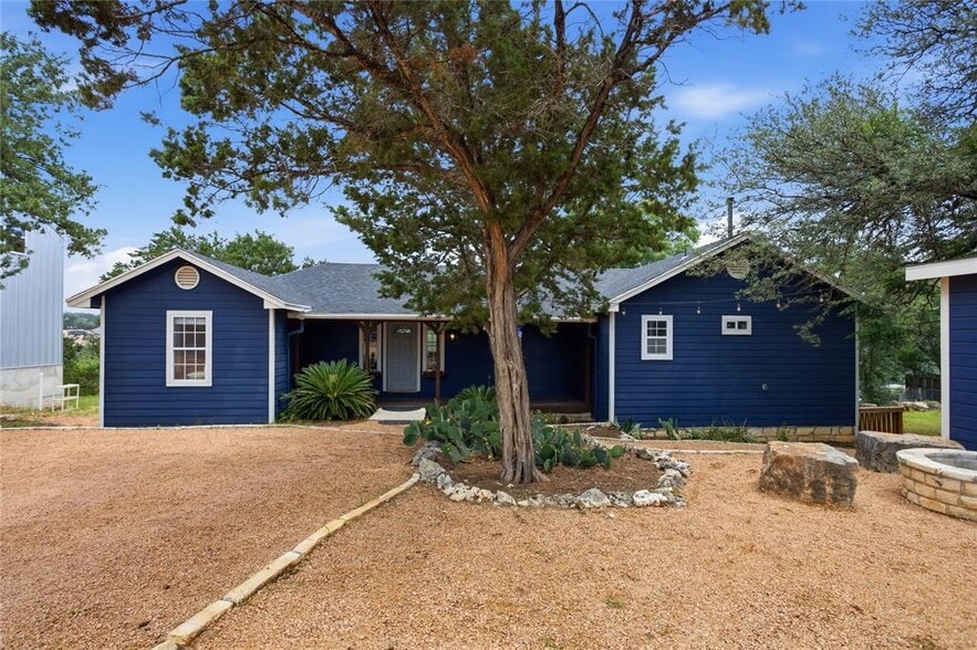 More Photos Of 15200 Storm Dr, Austin Specialty For Sale