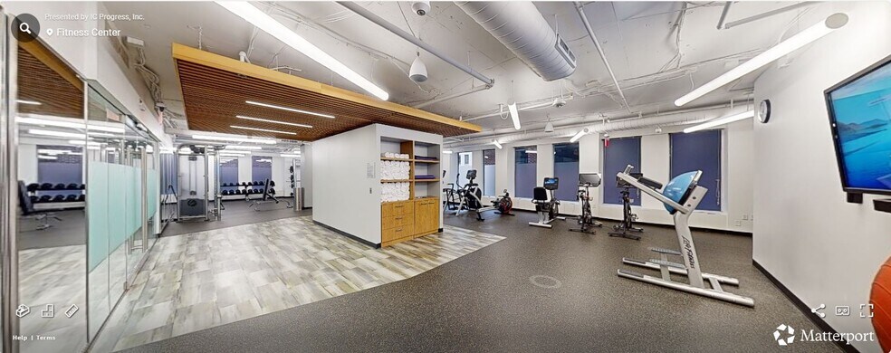 More Photos Of 1660 L St NW, Washington Office For Lease