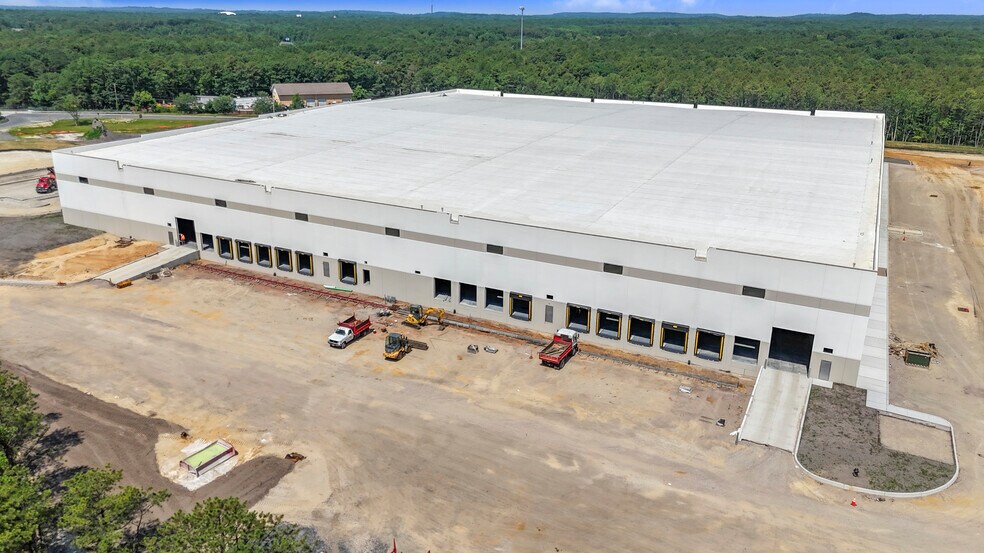 More Photos Of 400 Kolendorski Rd, Jackson Township Unknown For Lease