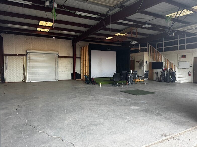 More Photos Of 1207 Alcock St, Pampa Flex For Sale