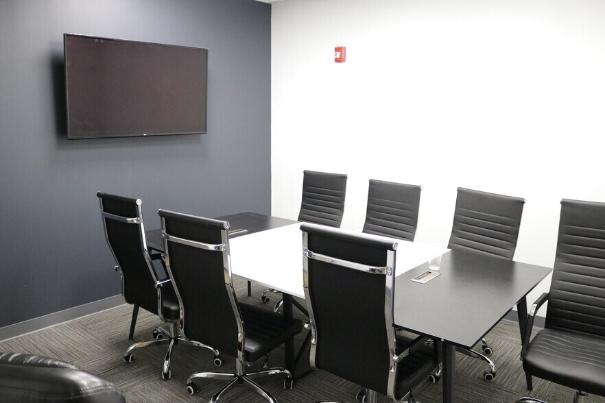 More Photos Of 2400 Herodian Way SE, Smyrna Office For Lease