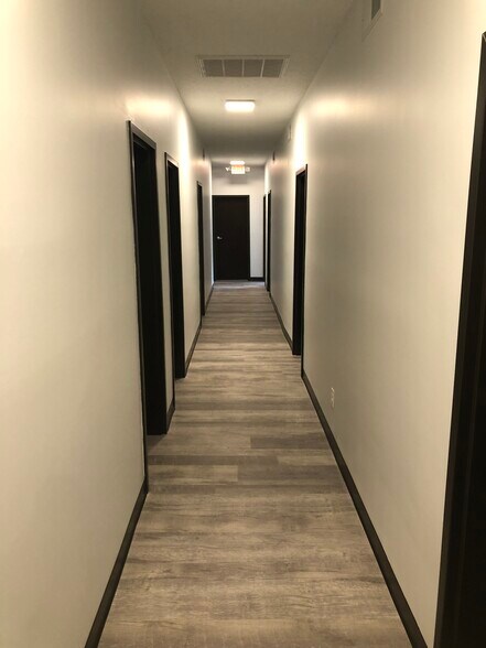 More Photos Of 905 N 21st St, Newark Medical For Lease