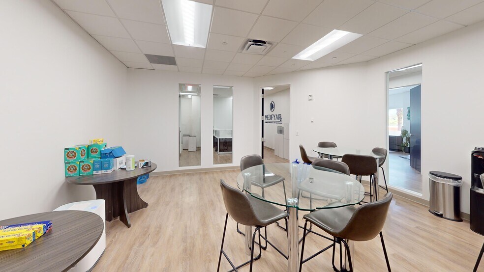 More Photos Of 150 E Palmetto Park Rd, Boca Raton Office Residential For Lease
