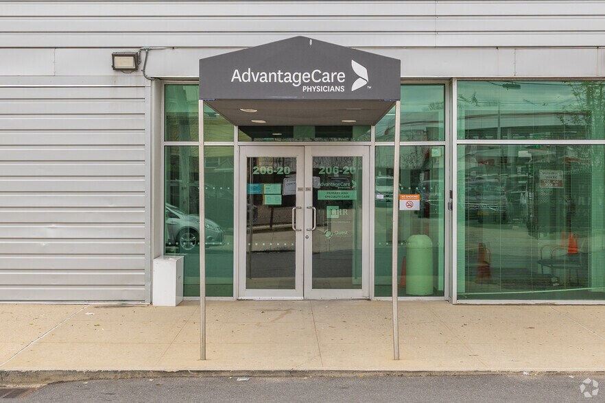 More Photos Of 206-20 Linden Blvd, Cambria Heights Medical For Sale