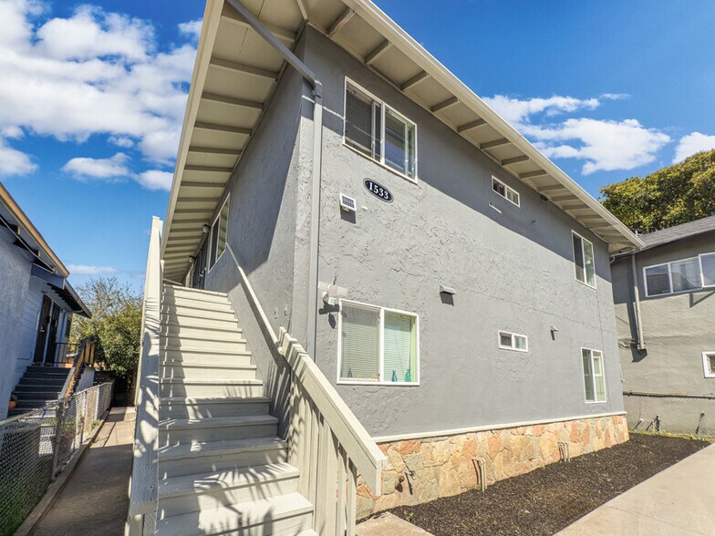 More Photos Of 1533 Julia St, Berkeley Multifamily For Sale