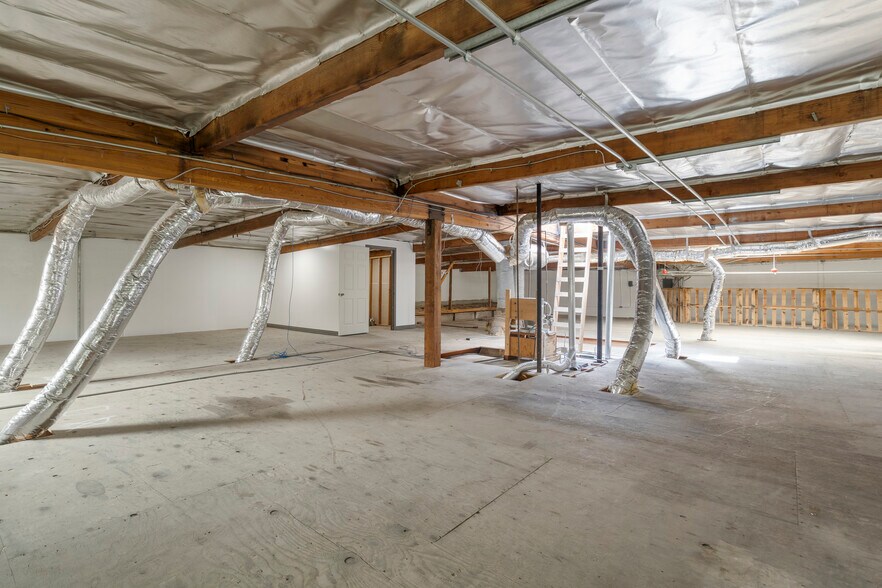 More Photos Of 2505 Amaral Ct, Hayward Warehouse For Sale