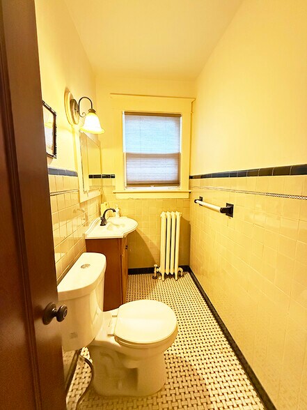 More Photos Of 341-343 Main St, Oneonta Office Residential For Sale