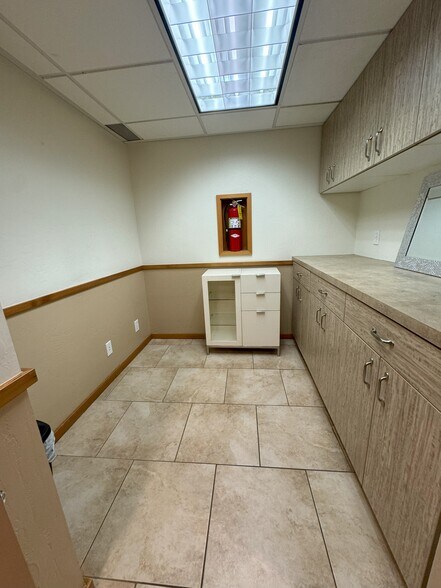 More Photos Of 7706 S Locust St, Midvale Medical For Sale