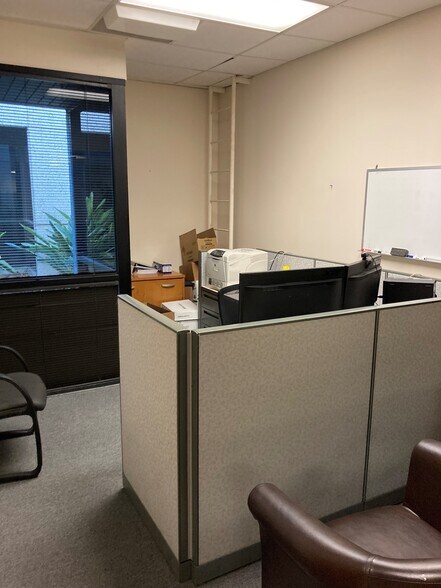 More Photos Of 1836 Commercenter Cir, San Bernardino Research And Development For Lease