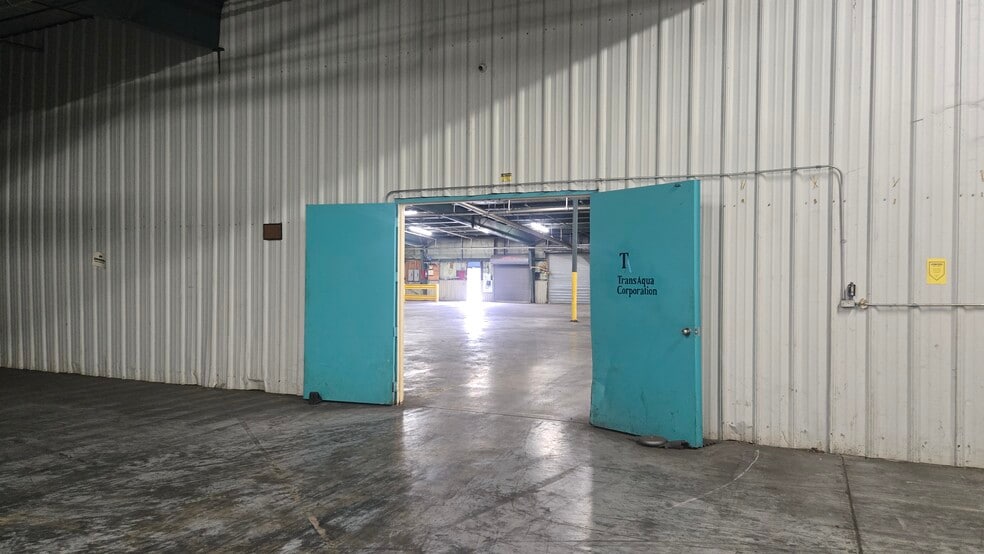 More Photos Of 113 Industrial Park Dr, Lincolnton Warehouse For Lease
