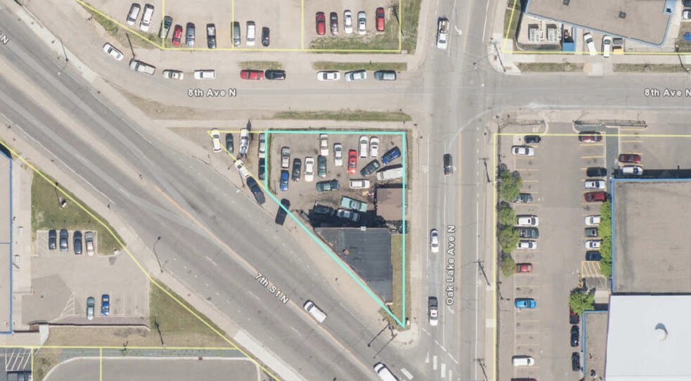 Primary Photo Of 700 7th St N, Minneapolis Auto Repair For Sale