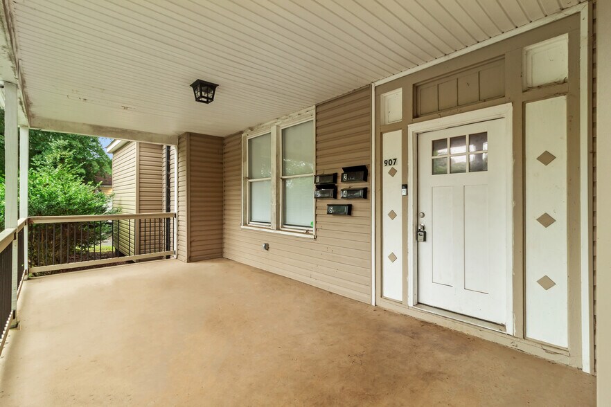 More Photos Of 907 W 5th Ave, Gastonia Apartments For Sale