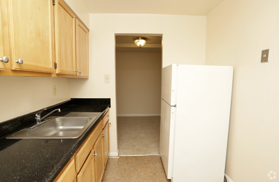 More Photos Of 3647 6th St SE, Washington Apartments For Sale